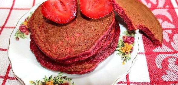 Английские свекольные панкейки