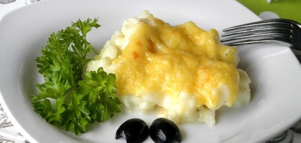 Цветная капуста под сырным соусом
