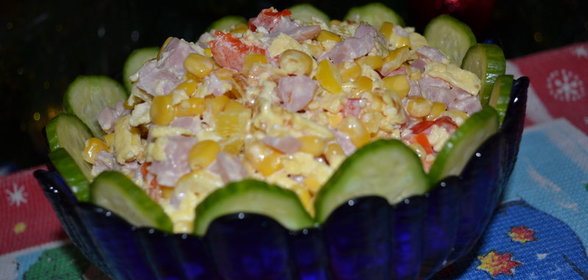 Салат с яичными блинчиками