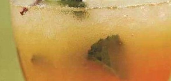 Гусь или утка, жаренные с яблоками