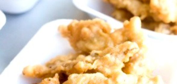 Грибы в золотистом пивном кляре с карри