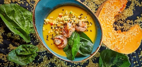 Тыквенный суп с креветками и булгуром