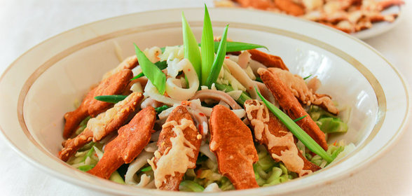 Огурцы тушенные в сливочно- пивном соусе