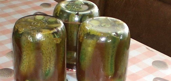 Огурцы с кетчупом чили