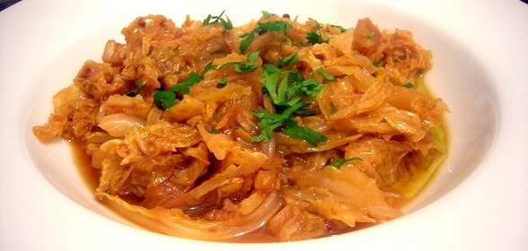Постная тушеная капуста