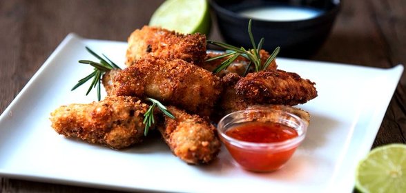 Куриные крылышки в маринаде из пахты