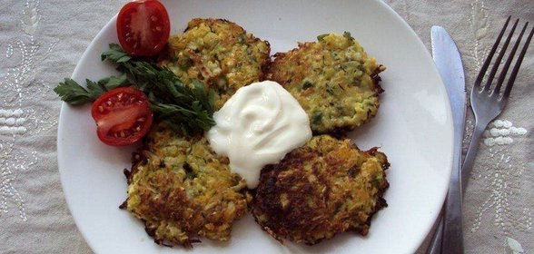 Оладьи из кольраби и цукини