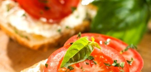 Бутерброд с сырным маслом