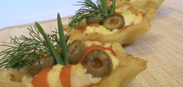 Тарталетки с творогом и сладким перцем