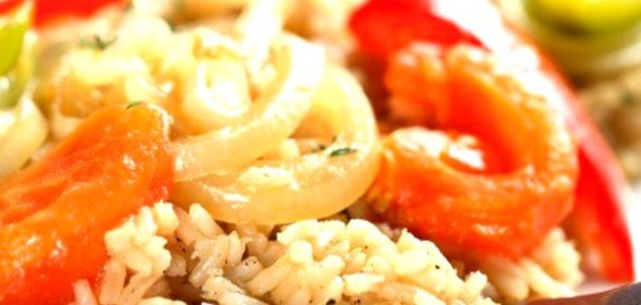 Холодный рис с овощами