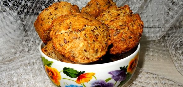 Овсяные булочки с семенами льна