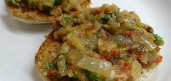 Баклажаны с Аджикой, Беконом и Чесноком
