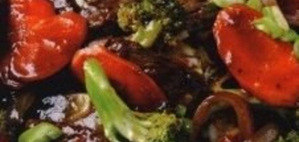 Пирог с ревенем и меренгами