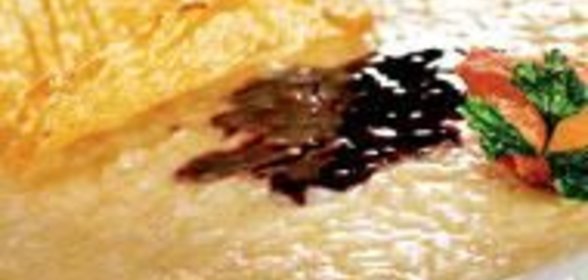 Ризотто с соусом Кьянти Классико и чипсами из Пармиджано Реджано