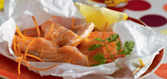 Тыква и семга в пергаменте