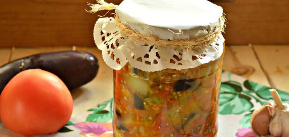 Салат из баклажанов и кабачков (на зиму)