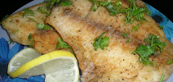 Рулет сырный с мясной начинкой