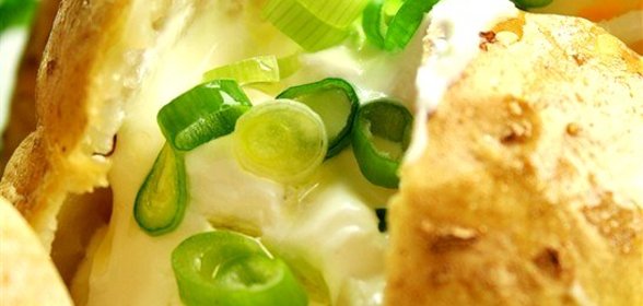 Запеченый картофель с ароматом чеснока