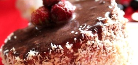 Творожно-земляничное пирожное