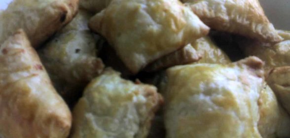 Пирожки с грибами и картофелем