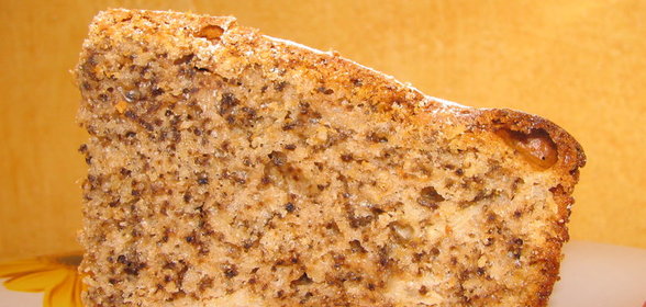 Пирог с орехами и яблоками