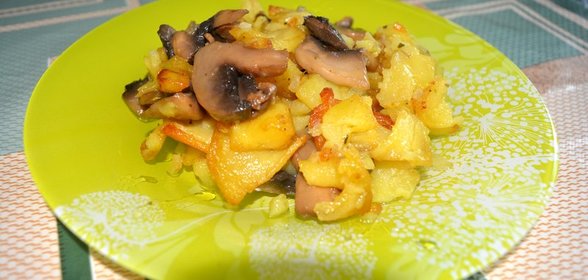 Жареная картошка с грибами