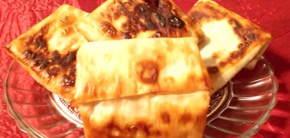 Конвертики из лаваша с картофелем и консервированными сардинами