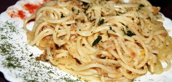 Spaghetti con tonno