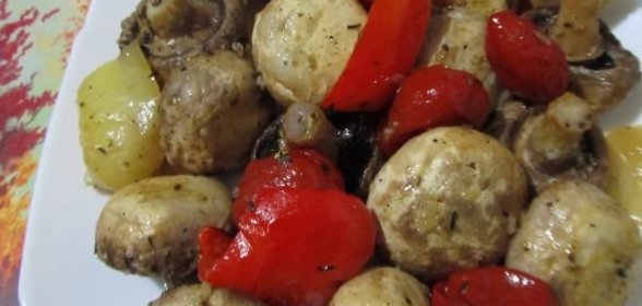 Соус из гранатового сока с орехами