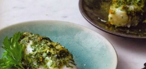 Зеленый омлет, фаршированный грибами