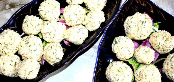 Сырные шарики с крабовыми палочками