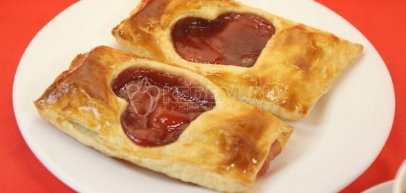 Креветки на шампурах с соусом