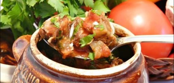 Чанахи в горшочках