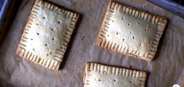 Пироги с начинкой из корицы и джема