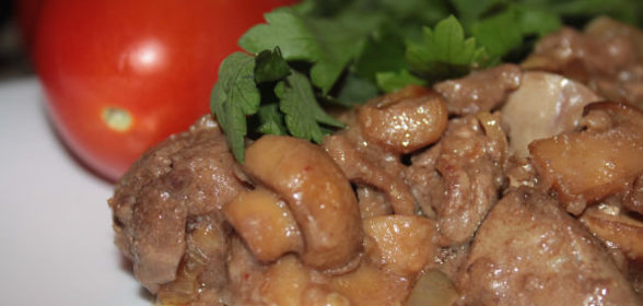 Картофель, фаршированный квашеной капустой