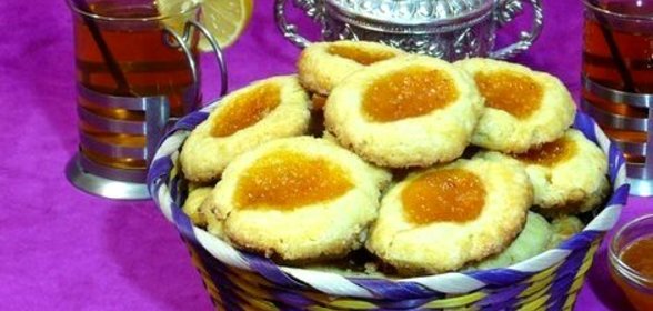 Печенье к чаю с абрикосовым джемом