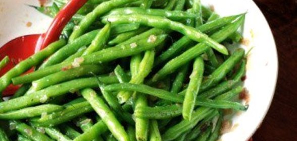 Фасоль с уксусом и чесноком