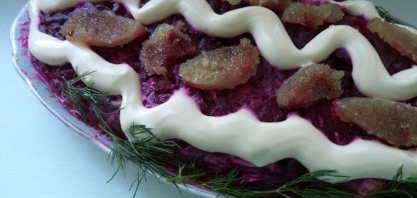 Салат из квашеной капусты и тыквы