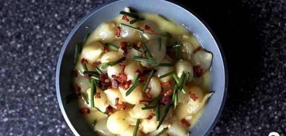 Сливочный лук с беконом