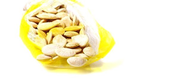Печеные тыквенные семечки с солью