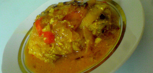 Курица в соусе карри