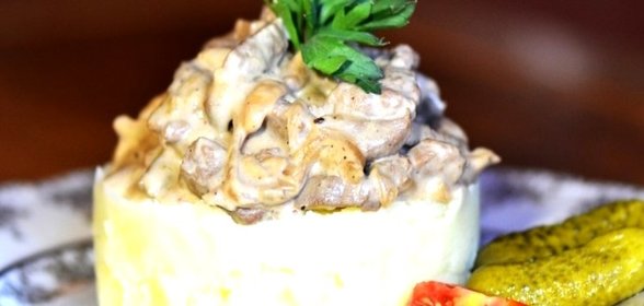 Говядина с белыми грибами