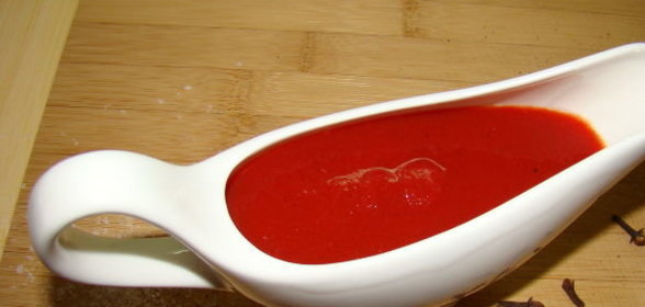 Соус томатный на зиму (домашний кетчуп)
