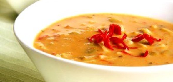 Рисовый суп с имбирем и орехами