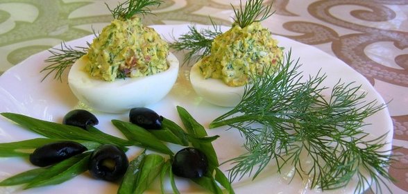Фаршированные яйца