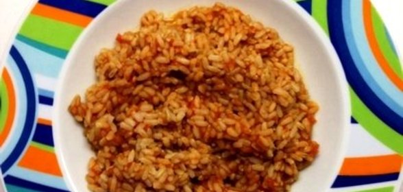 Рис с тушенкой в мультиварке