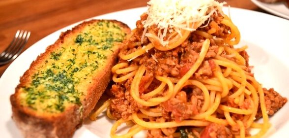 Паста с фаршем в сливочном соусе