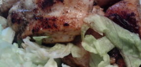 Закусочные бутерброды с сыром и грецкими орехами