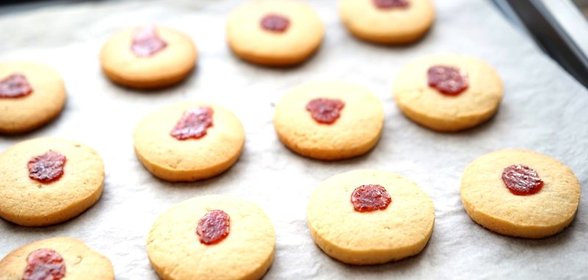 Песочное печенье с джемом