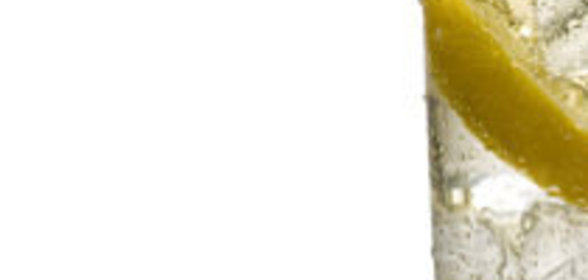 Грибной соус с огурцами и помидорами